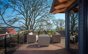 Villa Lotsenhäuser Rügen - Luxus Ferienhaus - 3 Schlafzimmer - Sauna - Dachterrasse mit Boddenblick